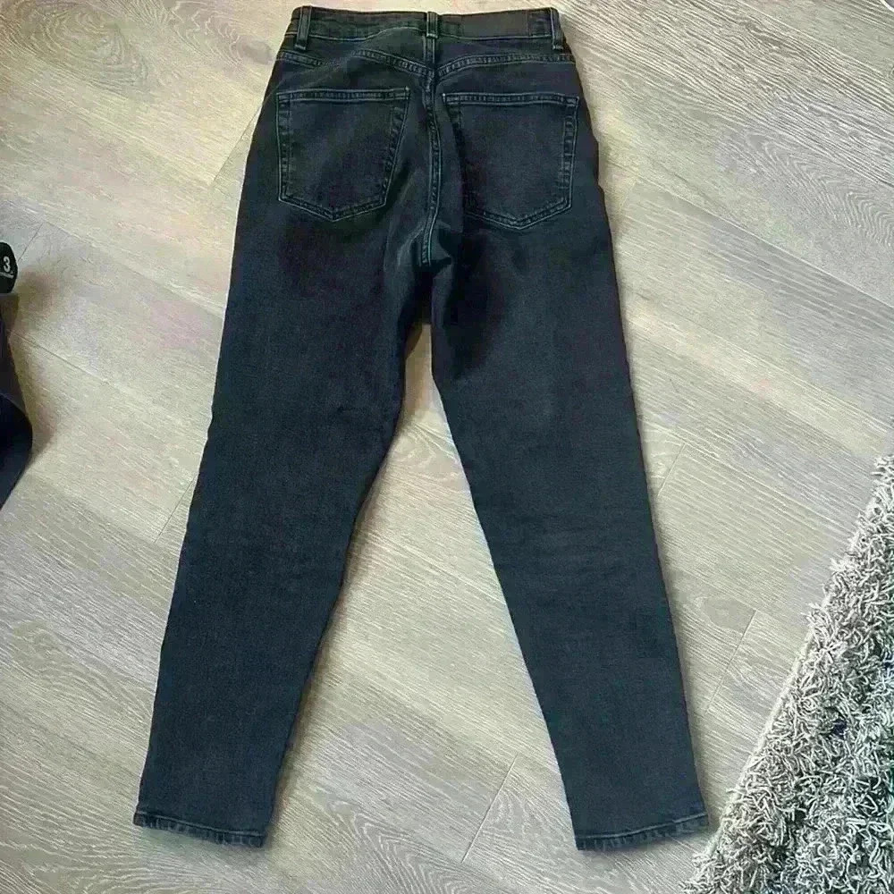 Topshop Premium Mom Tapered Jeans - Picture 5 of 8